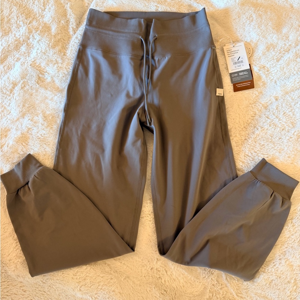 🆕 Vouri Daily joggers